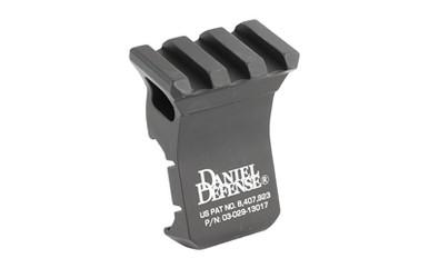DANIEL DEFENSE 1 O CLOCK OFFSET RAIL BLK